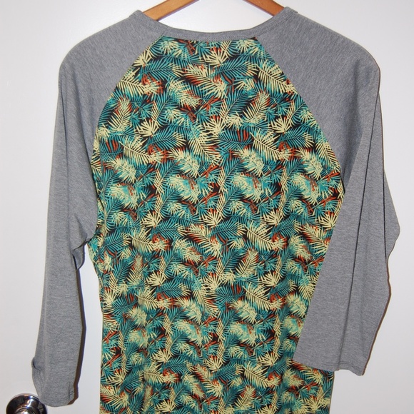 LuLaRoe L Randy - Picture 2 of 5